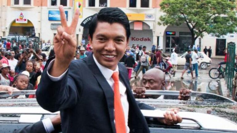 Madagascar arrests generals over plot to kill President Rajoelina