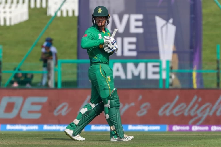 South Africa’s de Kock apologises, says he will now take the knee