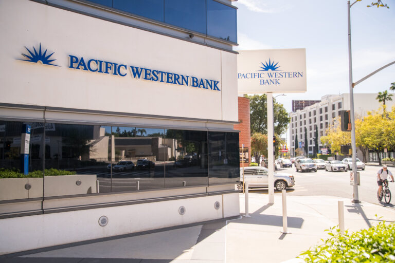 PacWest tumbles on deposit decline, asset promise